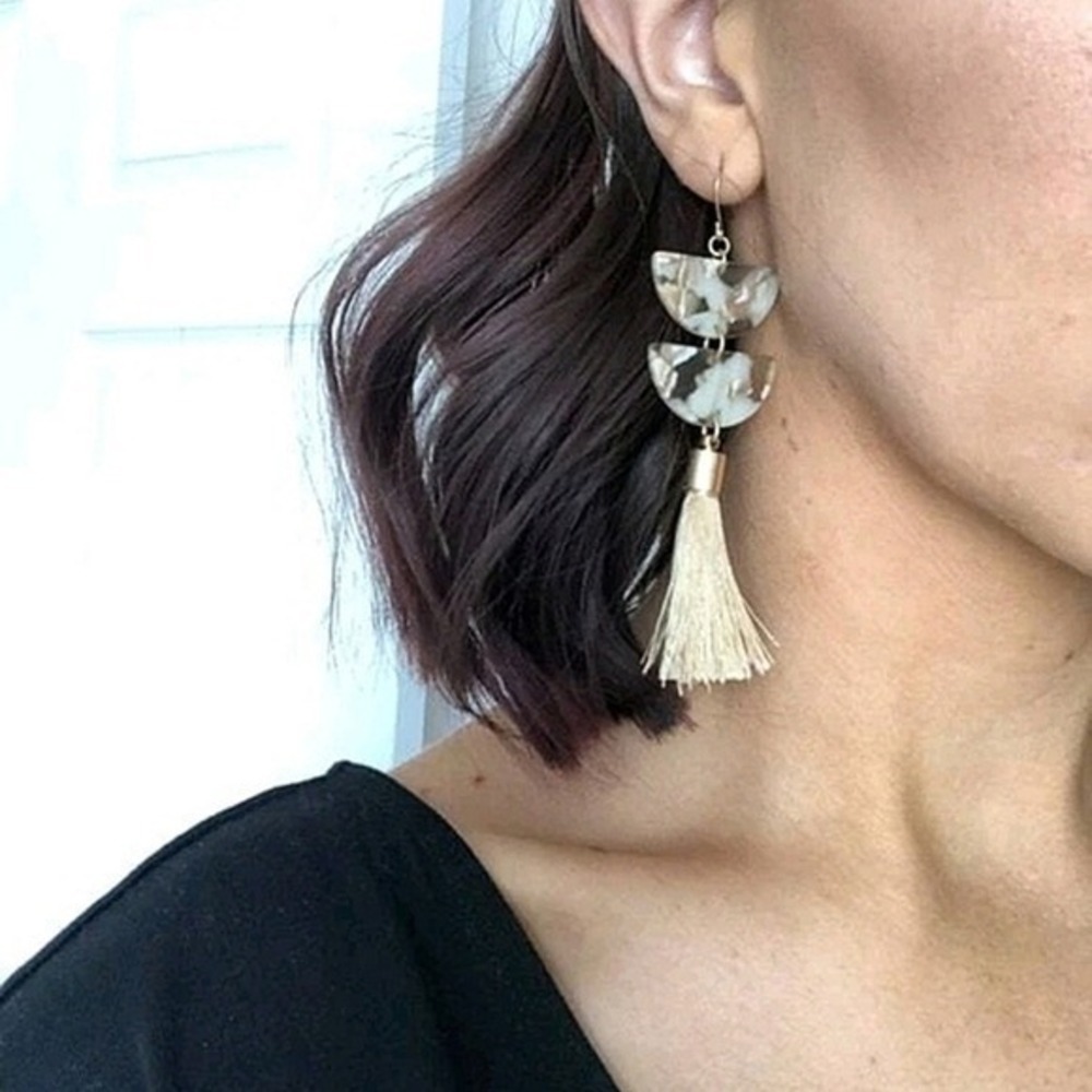 Boho Tassel Dangle Earrings Neutral Beige Acrylic Resin Statement Festival 💖